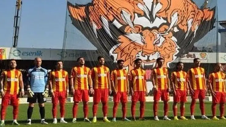 TARİHİ MAÇTA İLK ONBİR AÇIKLANDI