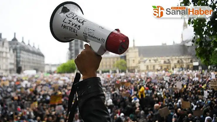 İngiltere'de binlerce kişi Floyd cinayetini protesto etti