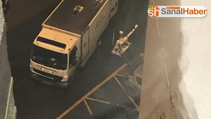 İngiltere'de seçim noktası yakınlarında şüpheli cihaz bulundu