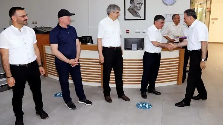 'İnönü Üniversitesi´nde geleneksel bayramlaşma töreni'