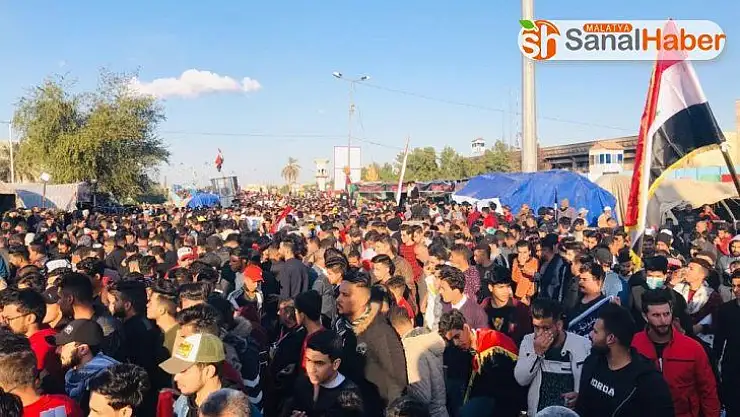 Irak'ta protestolar yeniden alevlendi: 2 gazeteci öldürüldü