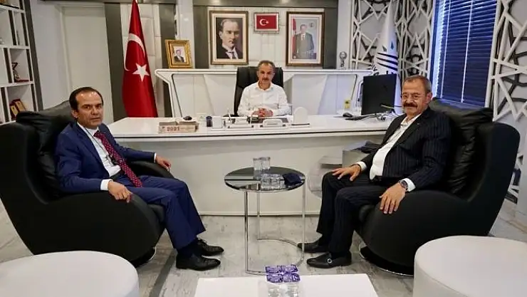 'İşadamı Konukoğlu, Başkan Kılınç ile bir araya geldi'