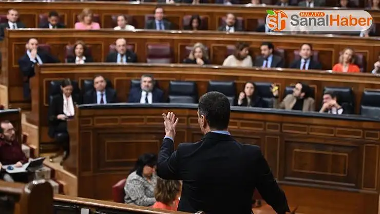 İspanya'da kabine toplantılarına video konferans çözümü