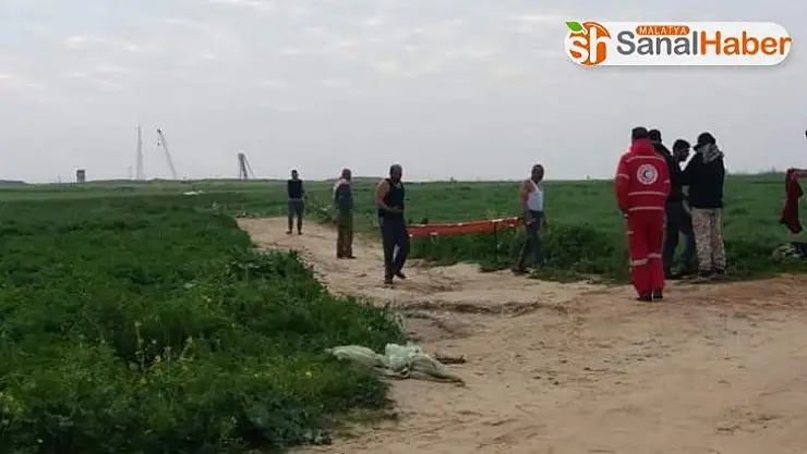 İsrail güçleri Gazze sınırında Filistinlilere ateş açtı: 1 ölü, 2 yaralı