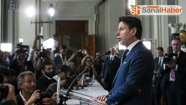 İtalya Cumhurbaşkanı hükümeti kurma görevini Conte'ye verdi