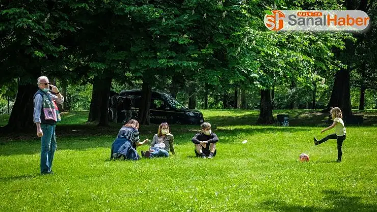 İtalya'da son 24 saatte korona virüsten 369 ölüm