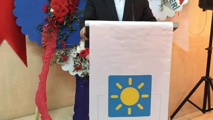 'İYİ Parti´nin kurucular kurulu üyesi istifa etti'