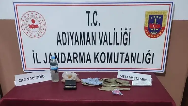 'Jandarma 8 kişiyi gözaltına aldı'