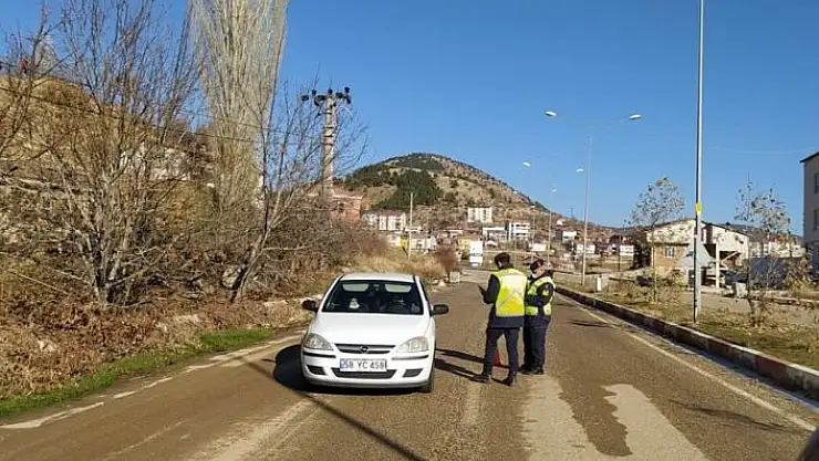 'Jandarma´dan sokağa çıkma yasağı uygulaması'