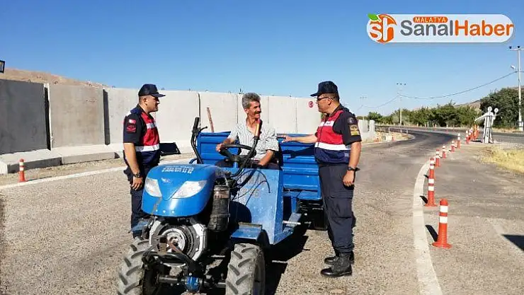 Jandarma ekiplerinden drone destekli trafik uygulaması