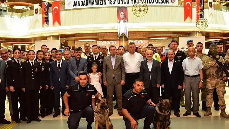 'Jandarma sergisinde ´´Aşıl´´ ve ´´Payda'' ilgi odağı oldu'