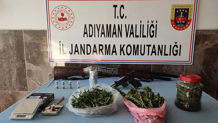 'Jandarma uyuşturucu ve tabanca ele geçirdi'