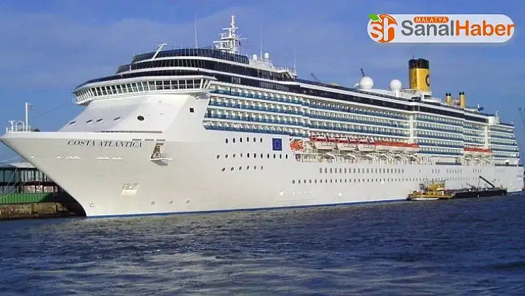 Japonya'da demirli bir gemide daha korona virüsü paniği