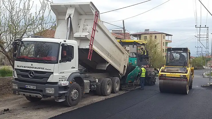 KÜLTÜR CADDESİNDE ASFALTLAMA ÇALIŞMASI