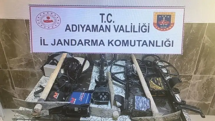 'Kaçak kazı yapan 4 kişi yakalandı'
