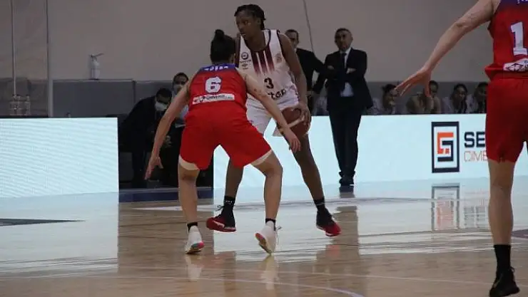 'Kadınlar Basketbol Süper Ligi: Elazığ İl Özel İdare: 82 - Botaş: 95'