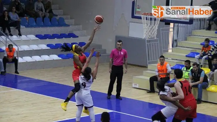 Kadınlar Basketbol Süper Ligi: Elazığ İl Özel İdare: 83 - Kayseri Basketbol: 68