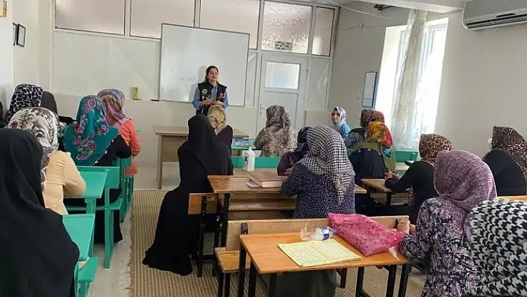 'Kadınlara uyuşturucu ile mücadelenin önemi anlatıldı'