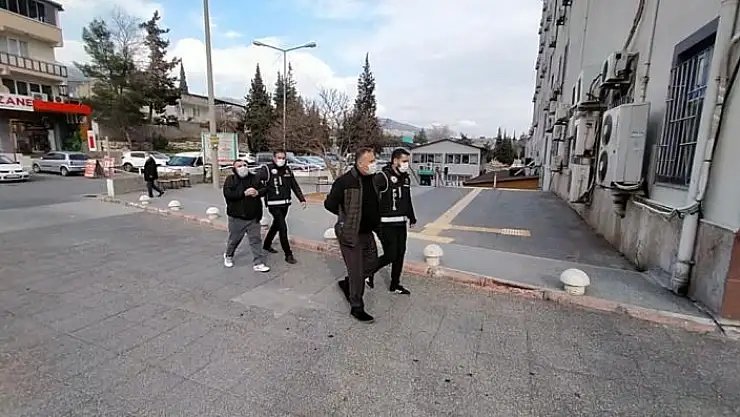 'Kahramanmaraş merkezli tefeci operasyonu: 5 gözaltı'