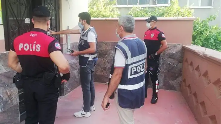 'Kahramanmaraş´ta 13 kişiden 13 silah ele geçirildi'
