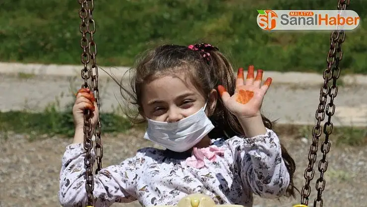 Kahramanmaraş'ta çocuklar parklara koştu