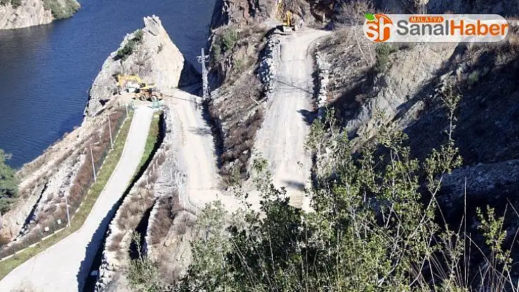 Kahramanmaraş'ta heyelan temizliği