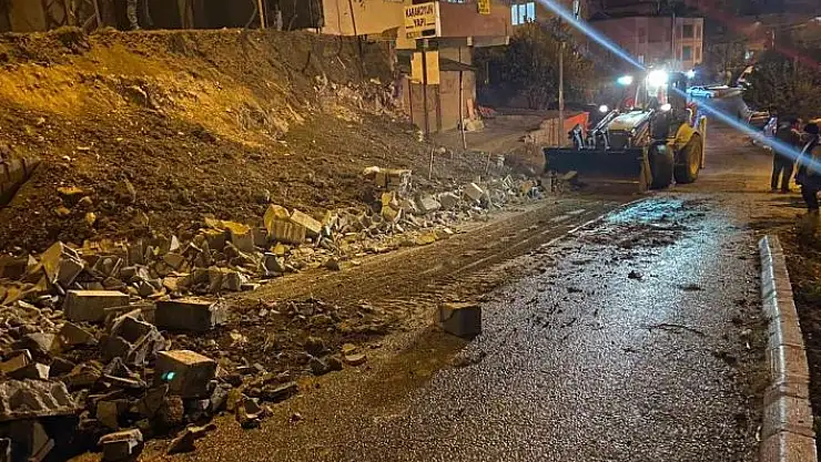'Kahramanmaraş´ta istinat duvarı çöktü'