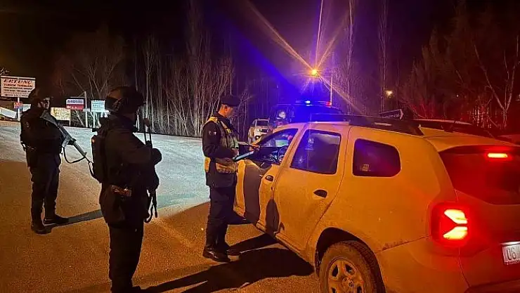 'Kahramanmaraş´ta jandarmadan yılbaşı uygulaması'