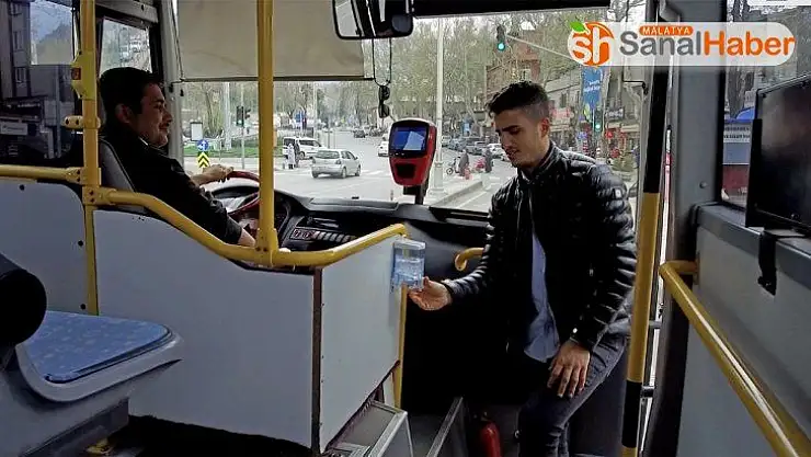 Kahramanmaraş'ta toplu taşıma araçlarına el dezenfektanı