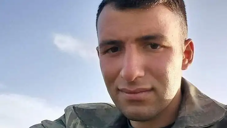 'Kahramanmaraşlı şehit son yolculuğuna uğurlanıyor'