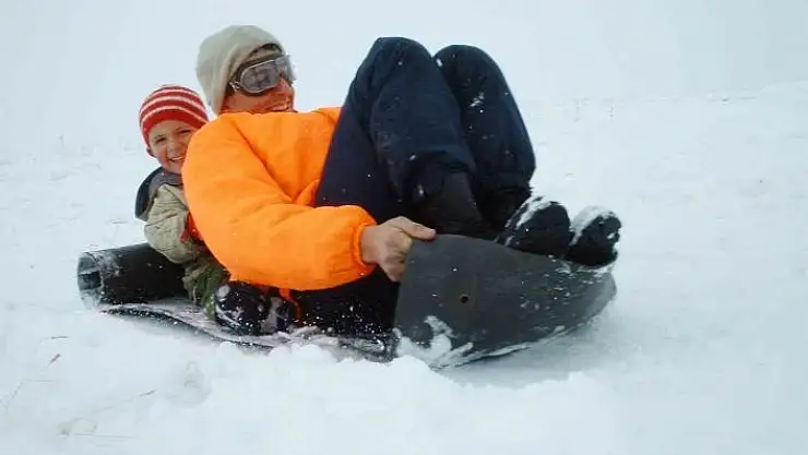 'Kahramanmaraşlıların kızak keyfi'