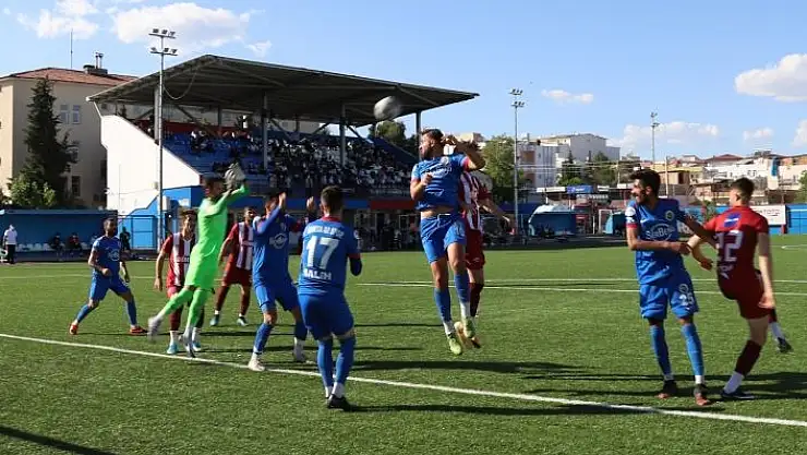 'Kahta 02 Spor 3. Lig´e ´devam´ dedi'