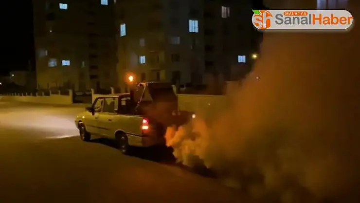 Kahta Belediye ekipleri ilaçlama çalışmalarını sürdürüyor