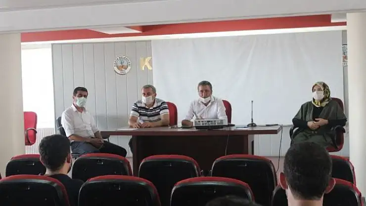 'Kahta Belediyesi yapı denetim firmaları ile bir araya geldi'