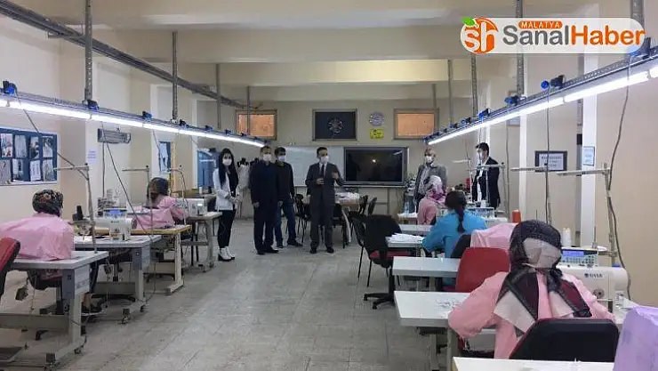 Kahta'da 10 bin koruyucu maske üretimine başlanıldı