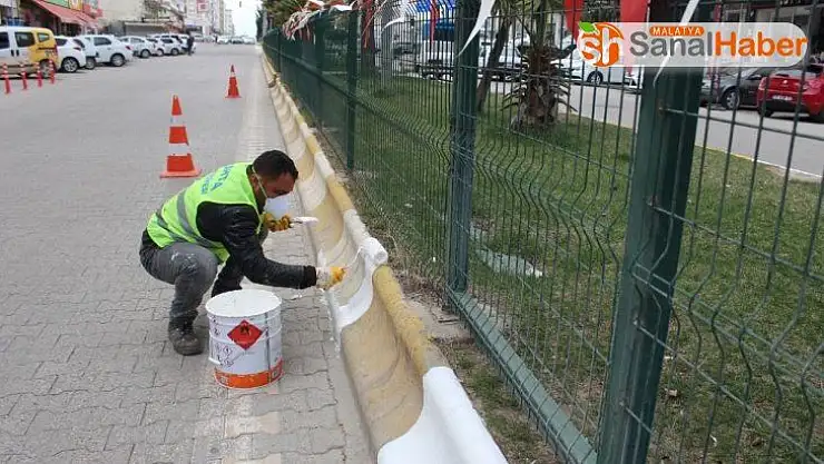 Kahta'da dezenfekte çalışmaları son sürat