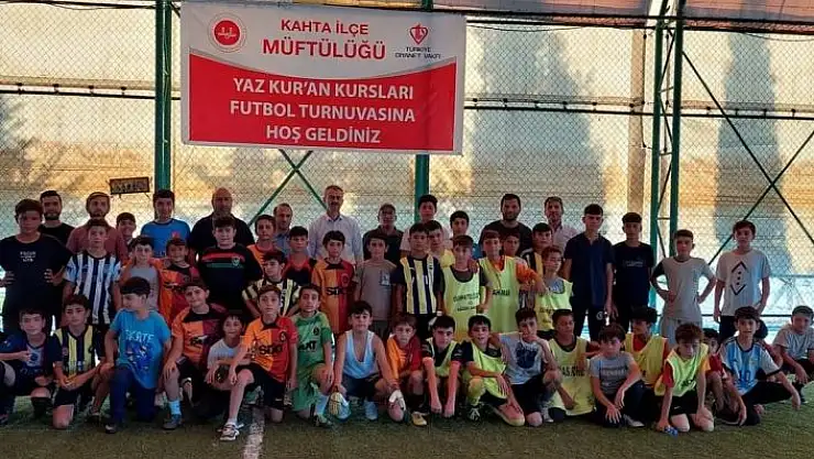 'Kahta´da Yaz Kur´an Kursları futbol turnuvası başladı'