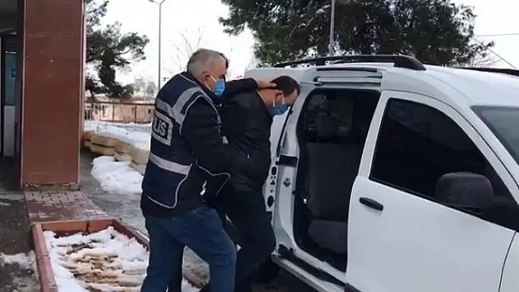 'Kamyoneti çaldı sattı tutuklandı'