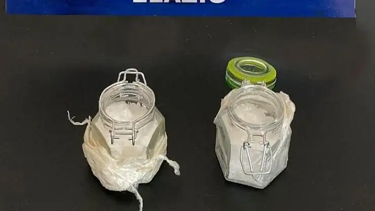 'Kavanozda uyuşturucu ile yakalanan 3 şüpheli tutuklandı'