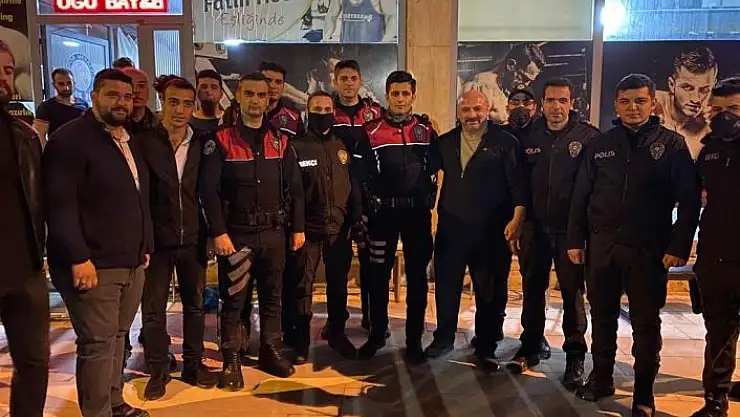 'Kavga ihbarına giden polise davul ve klarnet eşliğinde halaylı sürpriz'