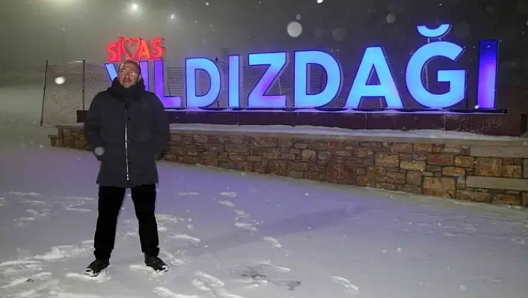 'Kayak merkezinde özlenen kar yağdı'