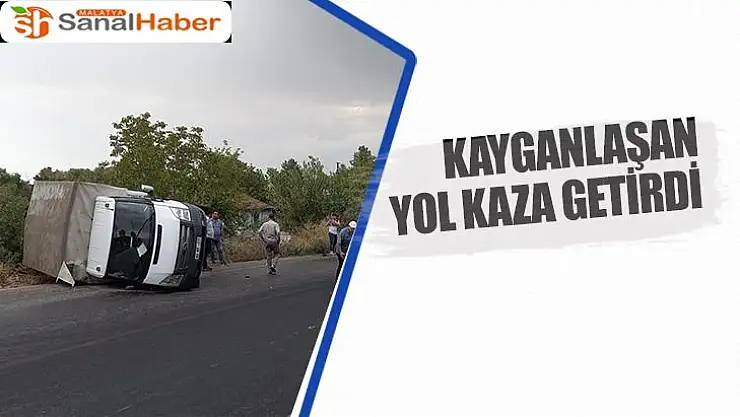 Kayganlaşan yol kaza getirdi