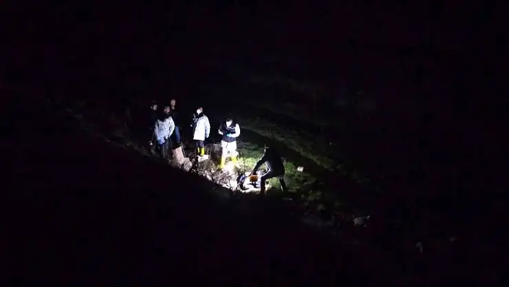 'Kayıp olarak aranan şahıs dere yatağında ölü bulundu'