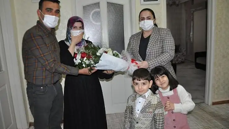 'Kaymakam Demir: ''Aziz şehitlerimize minnet borçluyuz'''