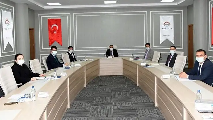 'Kaymakamlar, Vali Mahmut Çuhadar Başkanlığında toplandı'