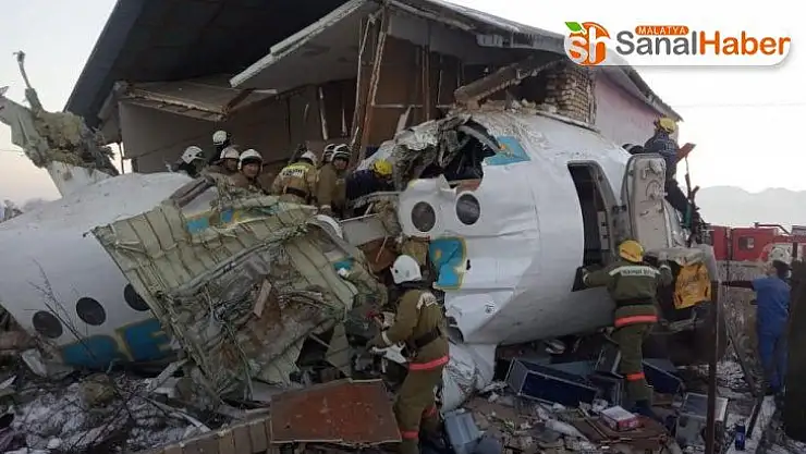 Kazakistan'da uçak kazasında hayatını kaybedenlerin sayısı 15'e yükseldi