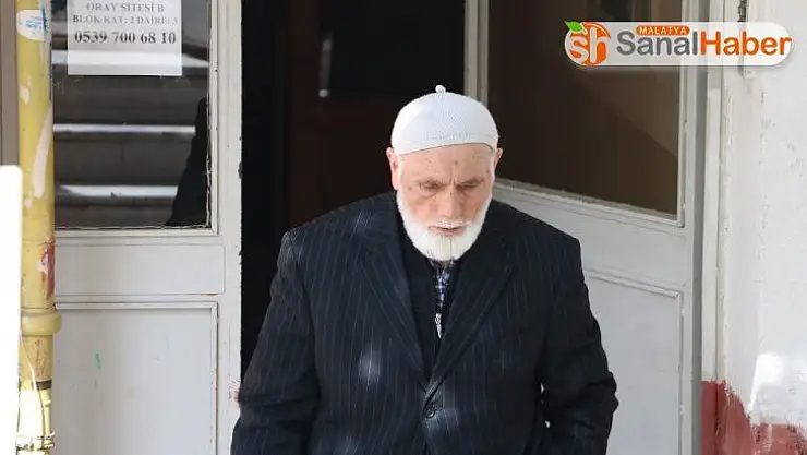 Kendini jandarma komutanı olarak tanıtan şahıs, yaşlı adamı dolandırdı