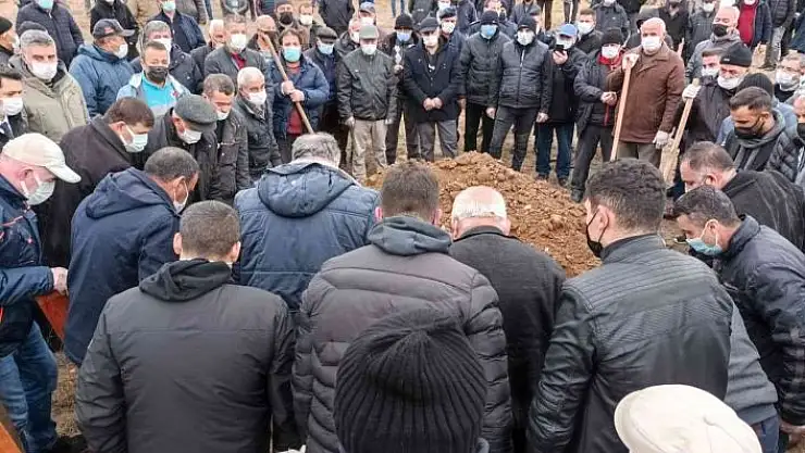 'Kıbrıs gazisine son görev'