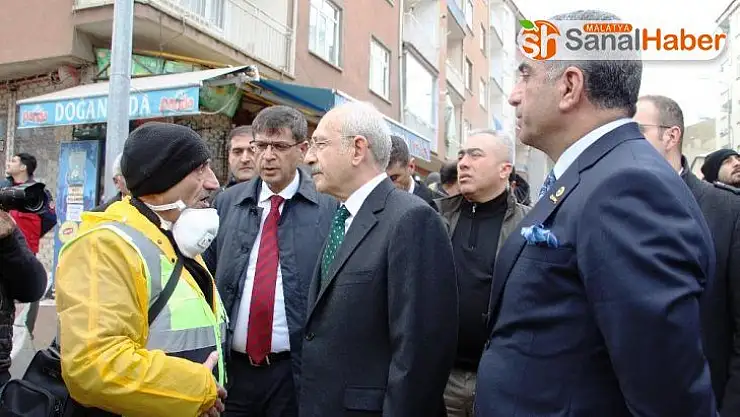 Kılıçdaroğlu, 14 kişinin hayatını kaybettiği enkaz alanında inceleme yaptı