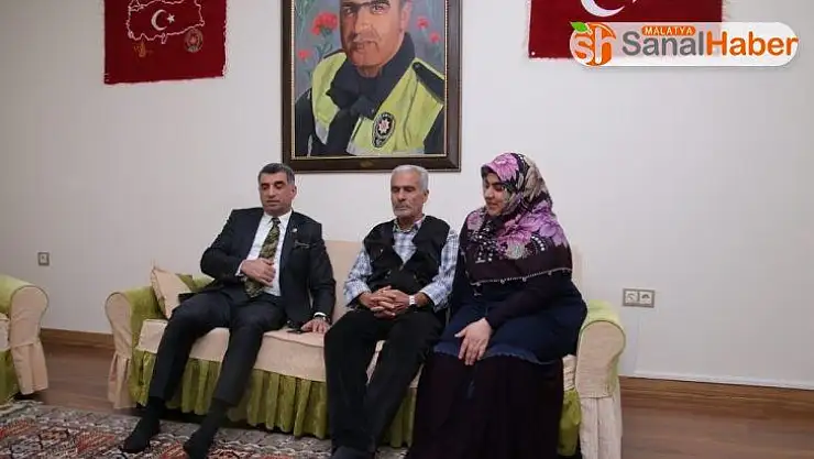 Kılıçdaroğlu, şehit Fethi Sekin'in babası ile görüştü